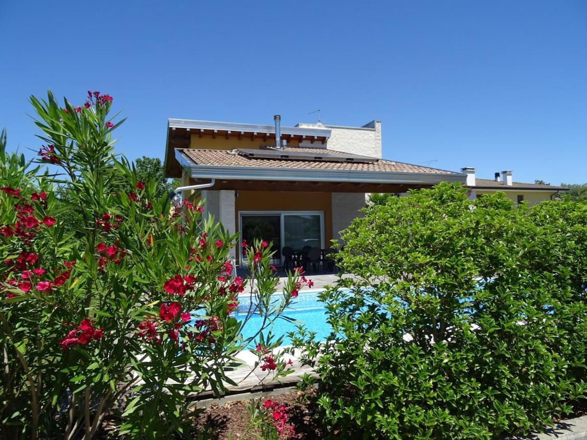 Villa Ocra Lignano Sabbiadoro Esterno foto